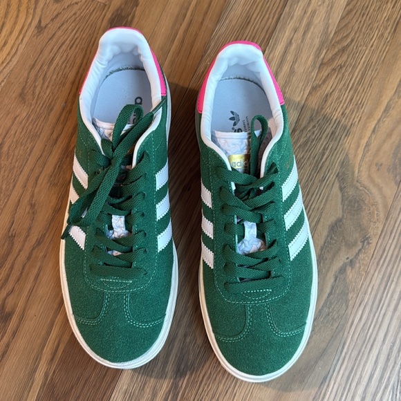 adidas Gazelle Green and Pink Sneakers - Picture 2 of 4